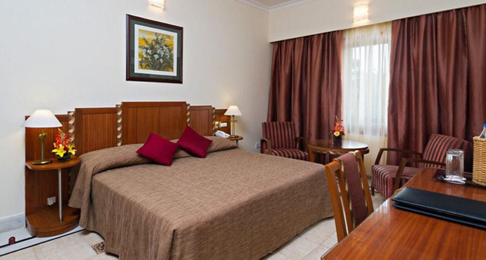 Jehan Numa Palace Hotel Bhopal Eksteriør bilde