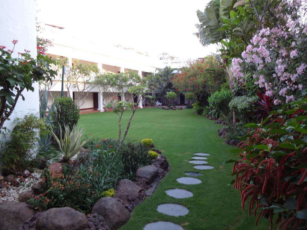 Jehan Numa Palace Hotel Bhopal Eksteriør bilde