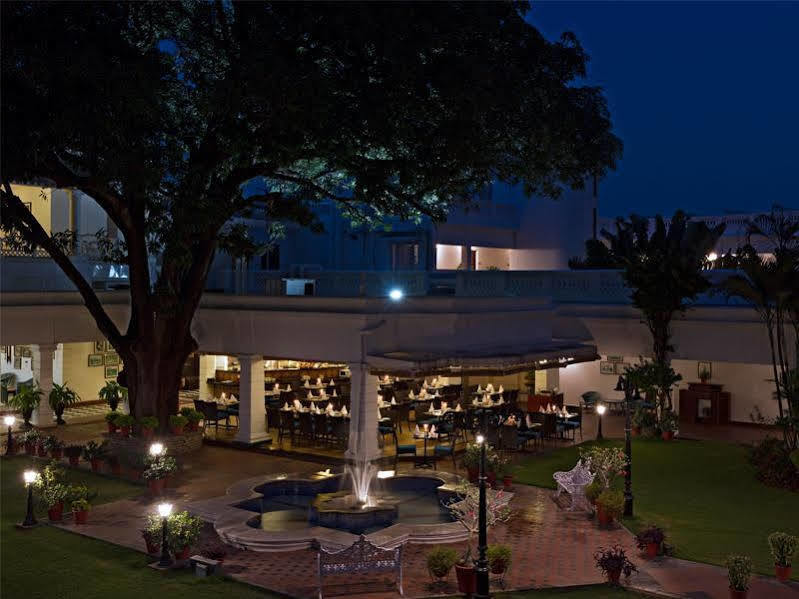 Jehan Numa Palace Hotel Bhopal Eksteriør bilde